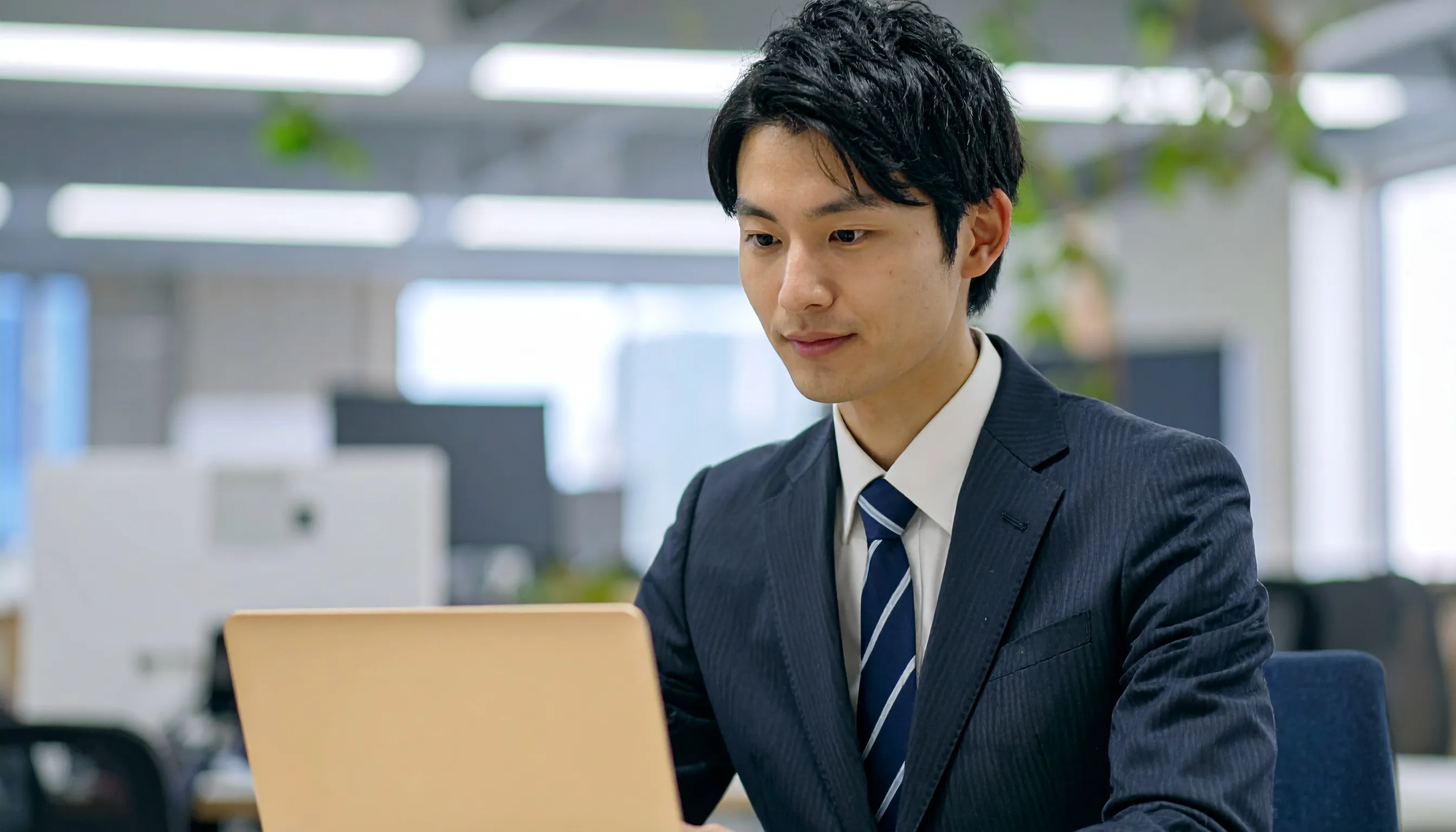 審査の見方:赤字の質をどう評価するか